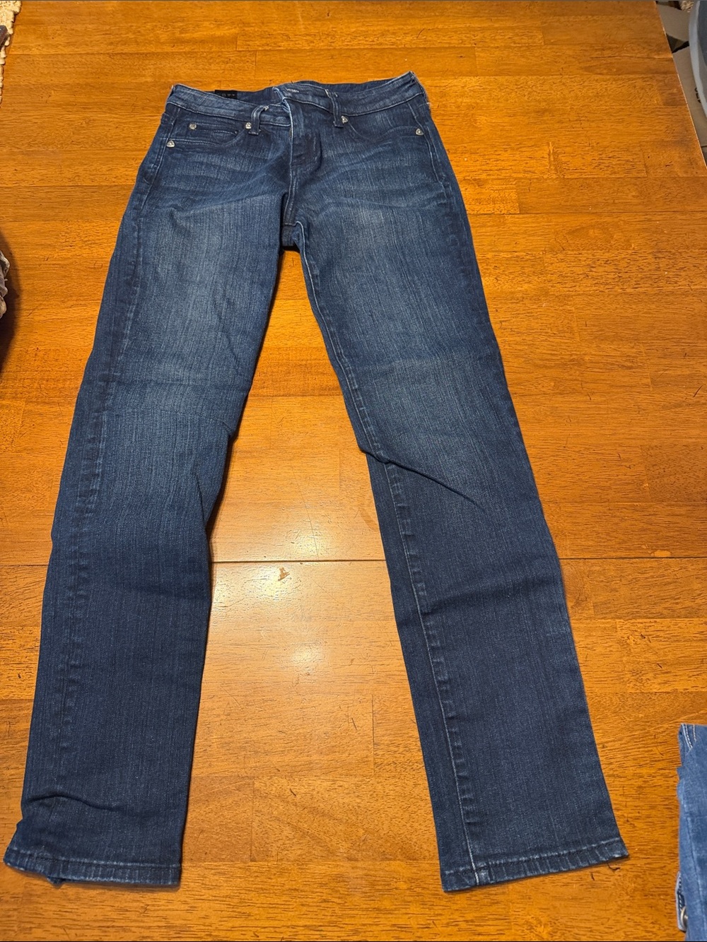 Kut from the Kloth Indigo Straight Leg Jeans